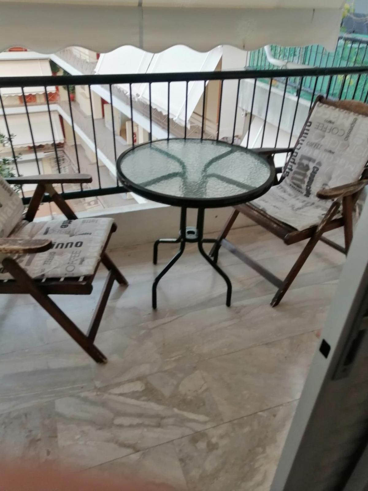 Family Apartment Патра Екстериор снимка